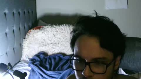 latinincognito online show from 11/24/25, 06:35