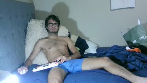 Snapshot of latinincognito chatting on 12/23/25, 07:28 latinincognito online show from 12/23/25, 07:28