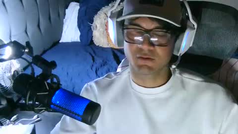 Snapshot of latinincognito chatting on 01/08/26, 07:54 latinincognito online show from 01/08/26, 07:54