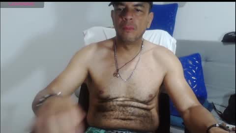 Snapshot of latinmartin254 chatting on 04/05/26, 07:33 latinmartin254 online show from 04/05/26, 07:33