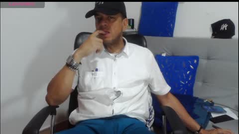 Snapshot of latinmartin254 chatting on 04/11/26, 01:59 latinmartin254 online show from 04/11/26, 01:59
