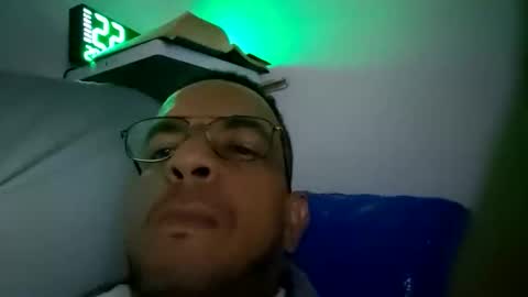 Snapshot of latinmartin254 chatting on 04/21/26, 03:13 latinmartin254 online show from 04/21/26, 03:13