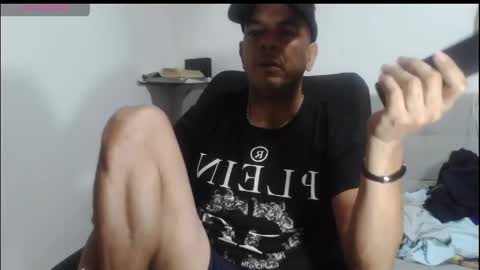 Snapshot of latinmartin254 chatting on 05/03/26, 03:45 latinmartin254 online show from 05/03/26, 03:45