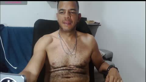 Snapshot of latinmartin254 chatting on 05/06/26, 01:47 latinmartin254 online show from 05/06/26, 01:47