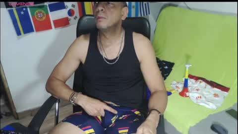 Snapshot of latinmartin254 chatting on 06/14/26, 05:09 latinmartin254 online show from 06/14/26, 05:09