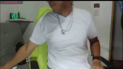 Snapshot of latinmartin254 chatting on 07/15/26, 01:33 latinmartin254 online show from 07/15/26, 01:33