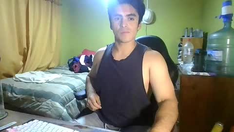 Snapshot of latinn_babe chatting on 04/05/26, 03:58 latinn_babe online show from 04/05/26, 03:58