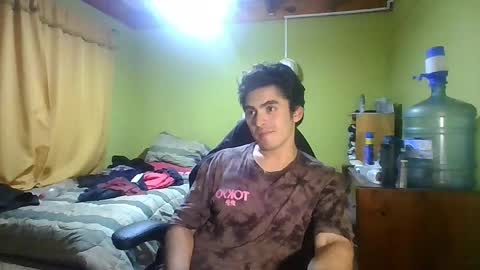 Snapshot of latinn_babe chatting on 04/07/26, 03:40 latinn_babe online show from 04/07/26, 03:40