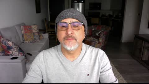 QS - INDEPENDENT MODEL online show from 12/25/24, 07:34