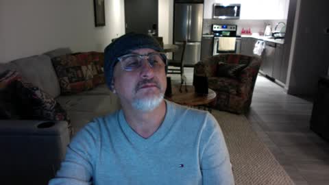 QS - INDEPENDENT MODEL online show from 01/30/25, 02:27