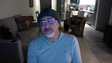 QS - INDEPENDENT MODEL online show from 01/30/25, 05:30