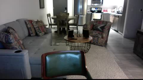 QS - INDEPENDENT MODEL online show from 02/24/25, 12:52