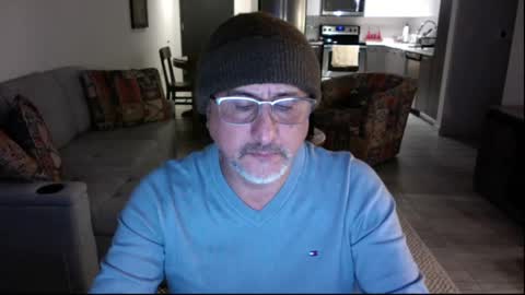 QS - INDEPENDENT MODEL online show from 03/05/25, 01:21