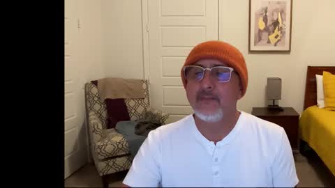 Snapshot of latinnous chatting on 01/11/26, 04:50 QS - INDEPENDENT MODEL online show from 01/11/26, 04:50