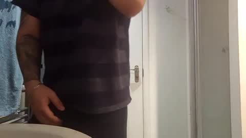 latino8484 online show from 01/21/25, 07:37