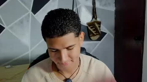 Snapshot of latinohotboy_ chatting on 06/11/26, 12:25 latinohotboy_ online show from 06/11/26, 12:25
