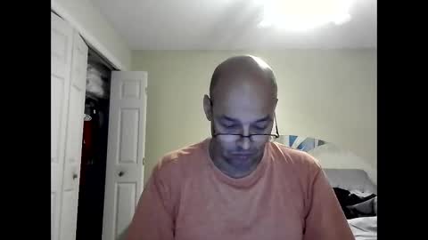 Snapshot of latinoinfla chatting on 12/01/24, 08:20 latinoinfla online show from 12/01/24, 08:20