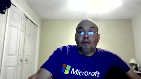 Snapshot of latinoinfla chatting on 12/14/25, 11:09 latinoinfla online show from 12/14/25, 11:09