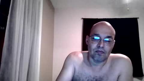 Snapshot of latinoinfla chatting on 03/14/26, 02:50 latinoinfla online show from 03/14/26, 02:50