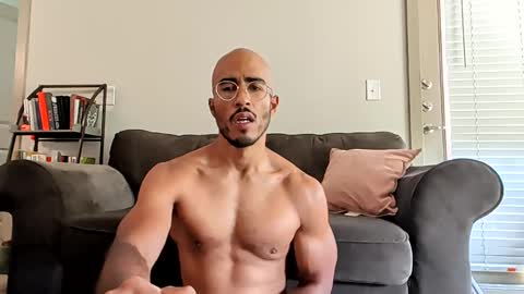 Snapshot of latinomixedbbc chatting on 10/09/25, 04:49 latinomixedbbc online show from 10/09/25, 04:49