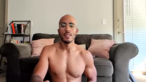 Snapshot of latinomixedbbc chatting on 11/04/25, 04:39 latinomixedbbc online show from 11/04/25, 04:39