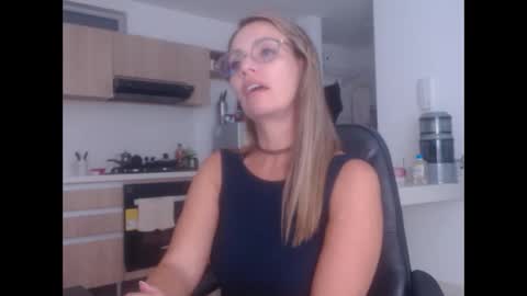 latinpaprika online show from 10/23/25, 11:14