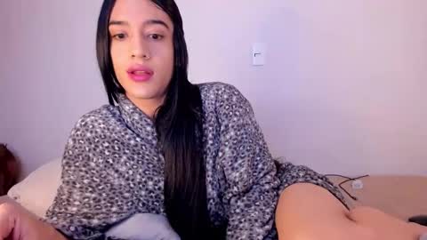 Snapshot of latinsecretfantasy chatting on 02/06/26, 08:40 latinsecretfantasy online show from 02/06/26, 08:40