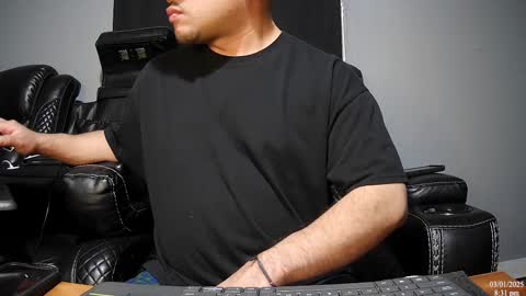 Snapshot of latinstud7 chatting on 03/02/25, 02:30 Nico online show from 03/02/25, 02:30