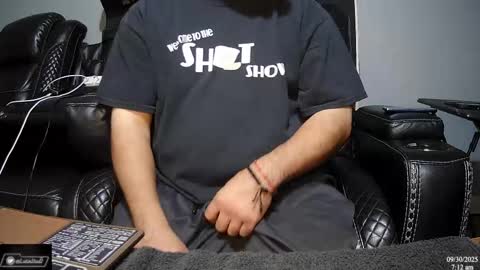 Snapshot of latinstud7 chatting on 09/30/25, 12:10 Nico online show from 09/30/25, 12:10