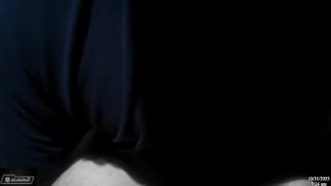 Snapshot of latinstud7 chatting on 10/31/25, 12:28 Nico online show from 10/31/25, 12:28