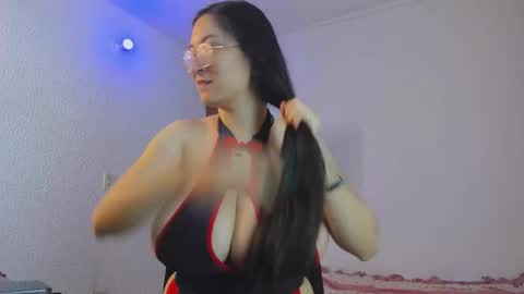 LatinSweetx 19 online show from 03/30/26, 05:47