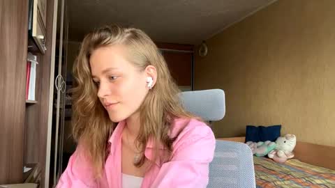 Snapshot of latoyiacuculich chatting on 03/24/26, 07:46 Agata online show from 03/24/26, 07:46