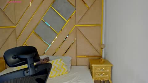 LEANDRO online show from 11/01/25, 12:23