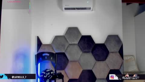 LEANDRO online show from 06/22/26, 04:09