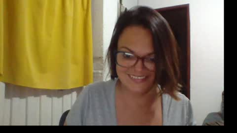 Snapshot of lau16310 chatting on 05/24/26, 01:32 Laura online show from 05/24/26, 01:32