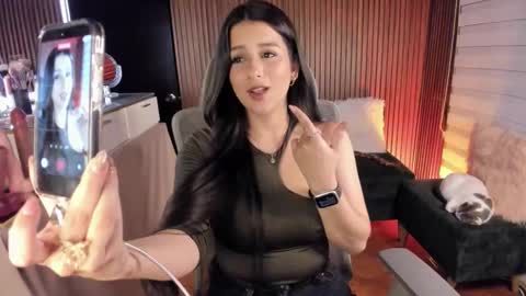 Snapshot of laura__cruz chatting on 03/08/26, 04:16 laura cruz online show from 03/08/26, 04:16