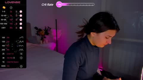 Laura online show from 12/17/24, 06:35