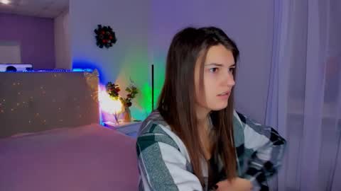 Snapshot of laura__leee chatting on 01/17/26, 06:07 Laura online show from 01/17/26, 06:07