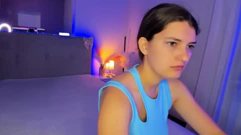 Laura online show from 06/29/26, 05:03