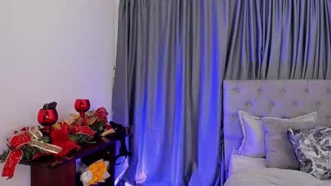   online show from 12/01/25, 03:11