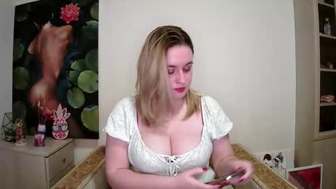 Snapshot of laura__nelson chatting on 01/08/26, 12:40 Laura Nelson online show from 01/08/26, 12:40