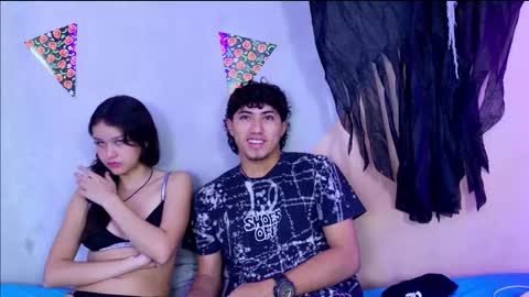 Snapshot of laura_and_kevin chatting on 11/04/25, 02:05 laura_and_kevin online show from 11/04/25, 02:05