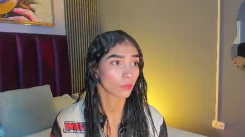 Laura online show from 06/20/26, 11:46