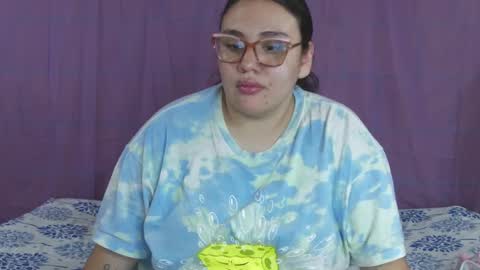 Laura online show from 12/23/24, 03:44