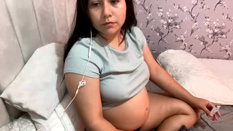 laura online show from 01/22/25, 02:37