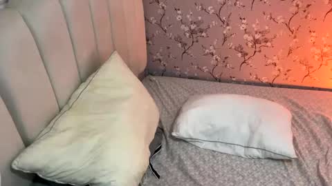 laura online show from 02/18/25, 06:04