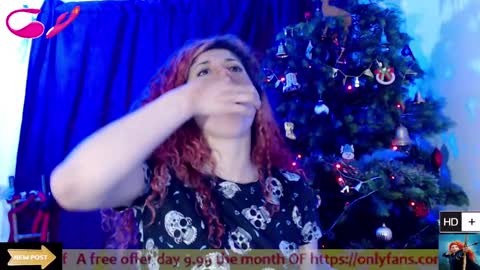 Snapshot of laura_fountain_ chatting on 01/04/25, 12:37 weedcam Curly Laura OF online show from 01/04/25, 12:37