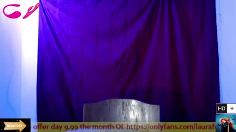 Snapshot of laura_fountain_ chatting on 01/16/25, 05:01 weedcam Curly Laura OF online show from 01/16/25, 05:01