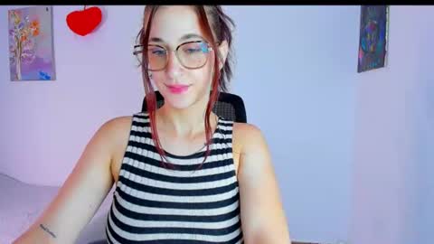 LauraIvy online show from 06/25/26, 02:21