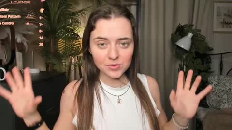 Samantha online show from 11/29/25, 03:48